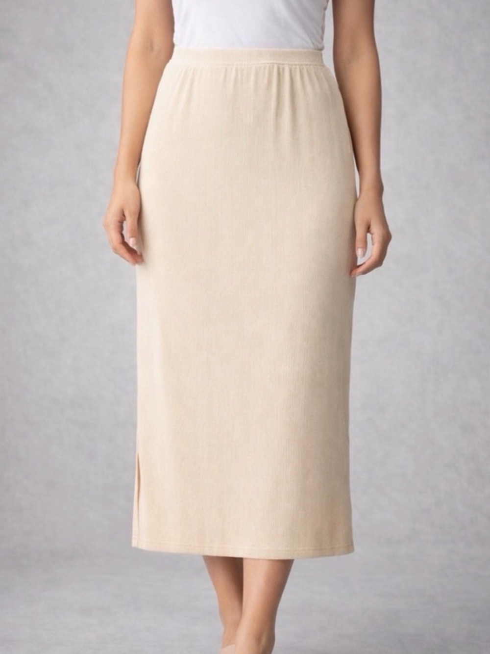 Real Essentials Women’s size M Ribbed Midi Skirt Cream Stretch Pencil(A225)✨